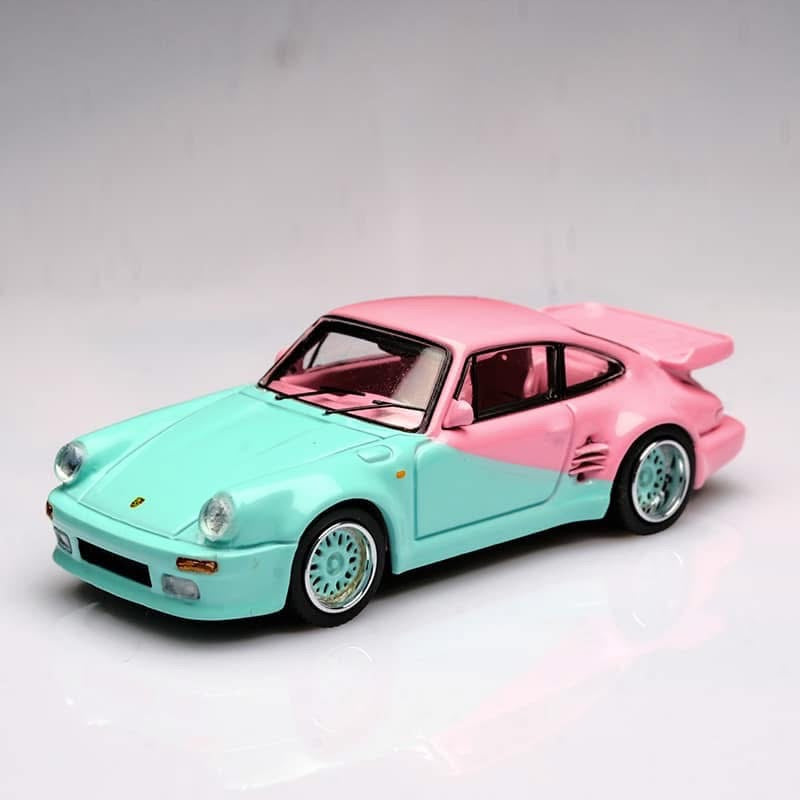 Master 1/64 
Porsche 911(930)