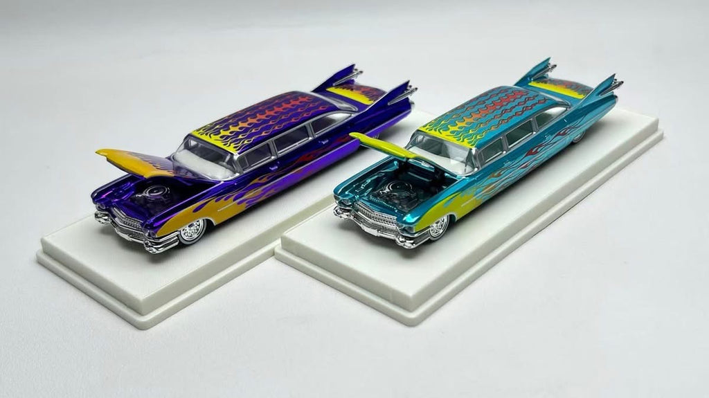 Mechanic 1/64  Cadillac Deville 1960