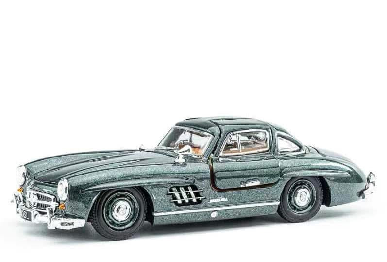 BSC 1/64 300sl gull wing