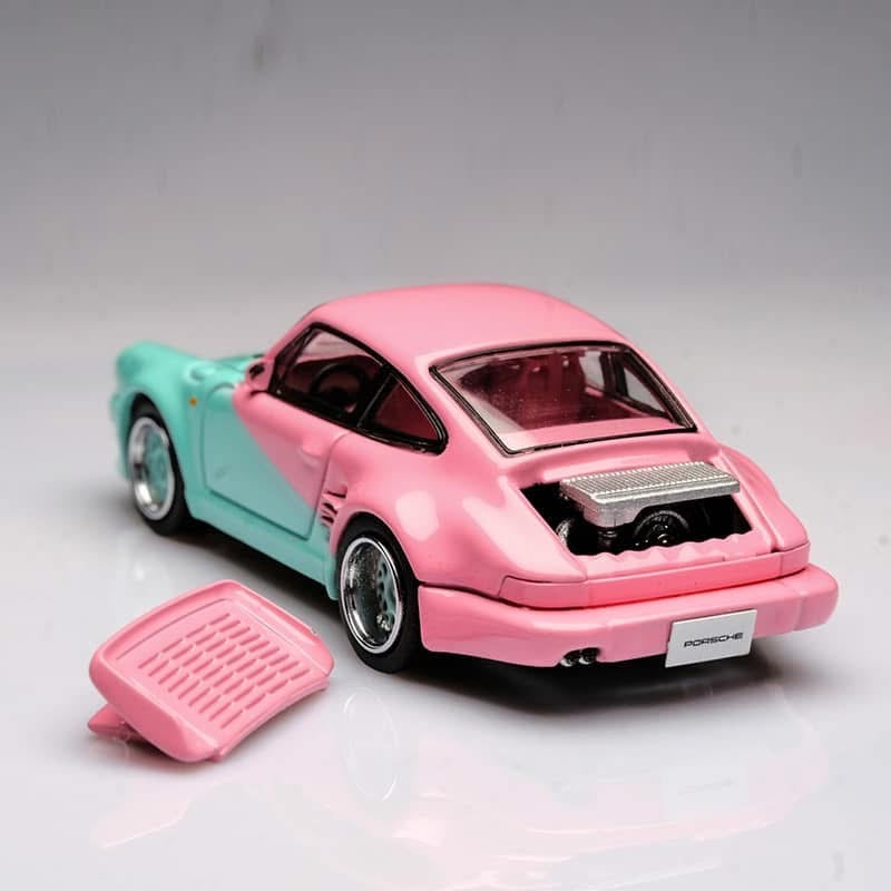 Master 1/64 
Porsche 911(930)